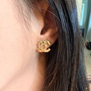 18k Pure Gold Logo Stud Earrings